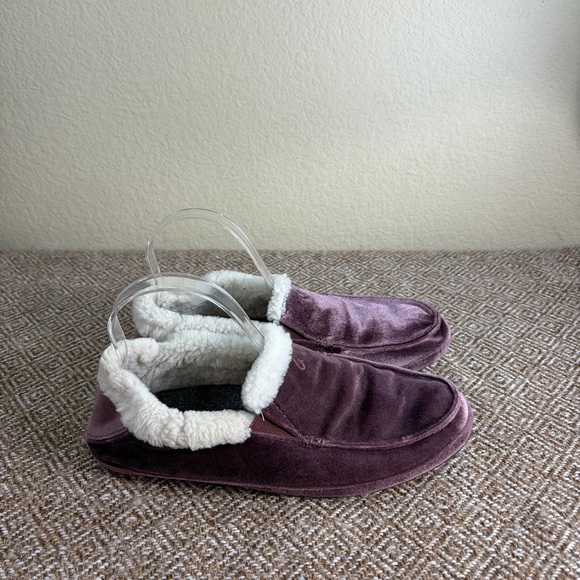 OluKai Shoes - Olukai Women's Kuuna Lanui Red Ginger Shearling Velvet Slippers Sz 9 Purple Cozy